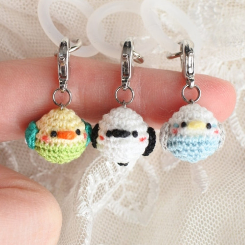 シマエナガ インコ あみぐるみ ミニチュアチャーム めじるし