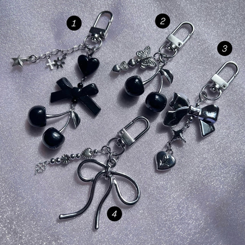 シルバーキーリング 韓国っぽキーホルダー Y2Kチャーム 携帯ストラップ