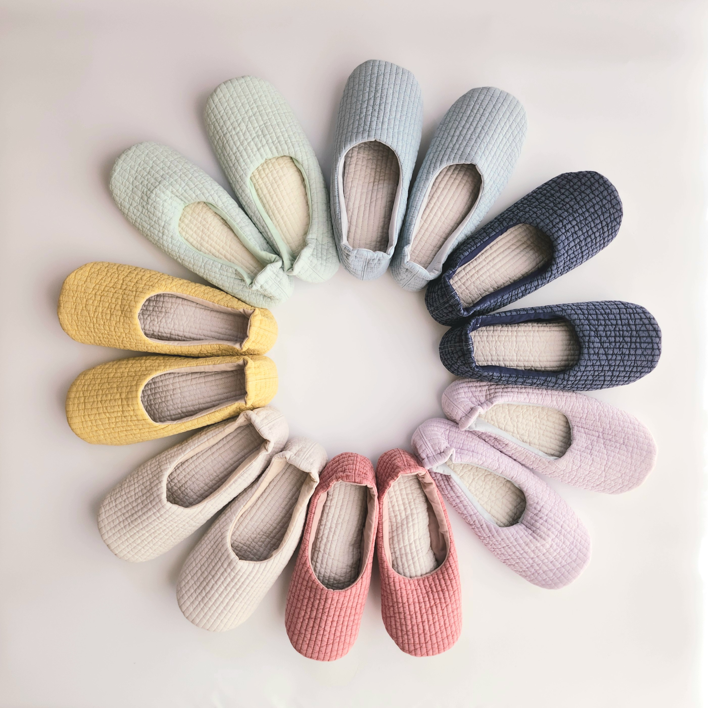 Creema限定春のご自愛福袋｜色が選べるヌビキルトルームシューズ2足セット│新生活 ペア お揃い スリッパ ギフト