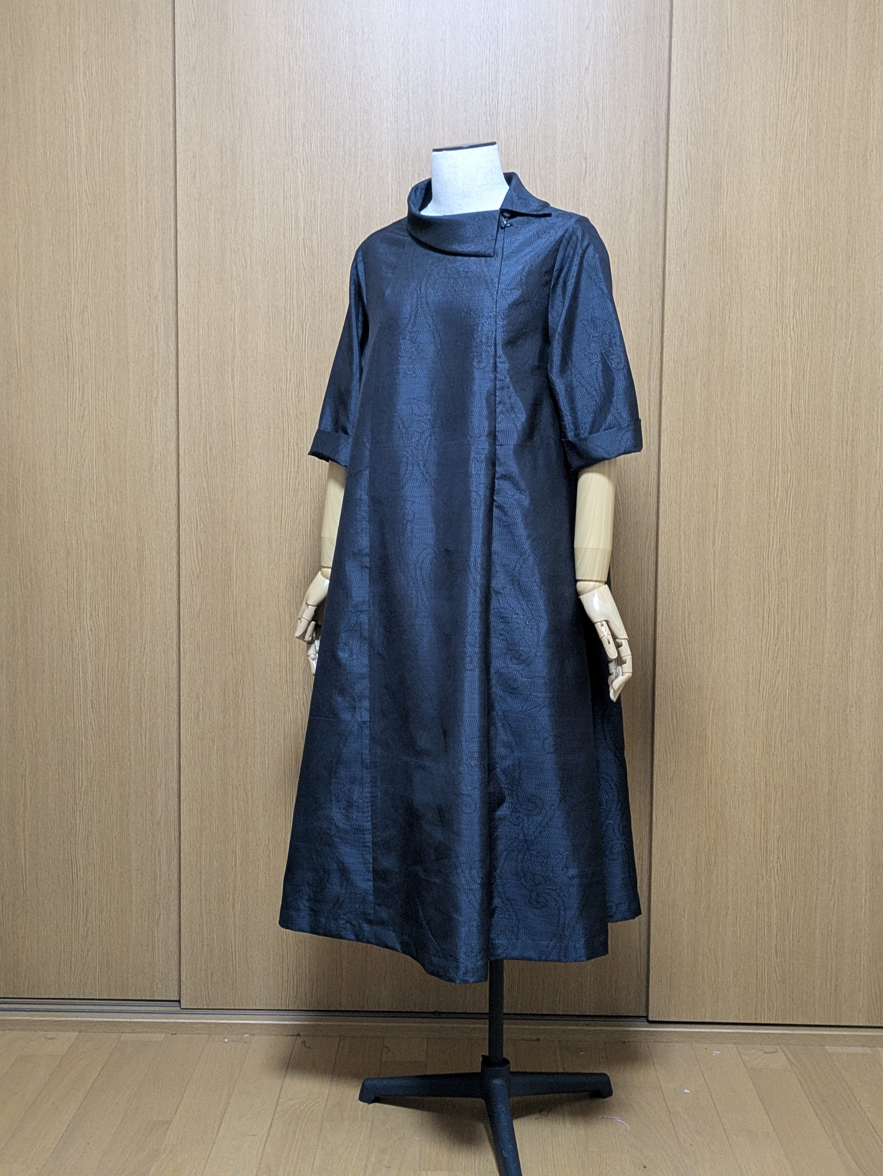 SOLD　着物リメイク　ワンピース　大島紬　Ｍ〜L