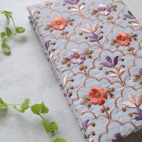 インド刺繍の御朱印帳 大判サイズ ノート uta. 通販 19153170