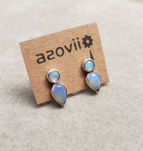 オーストラリアオパールのピアス