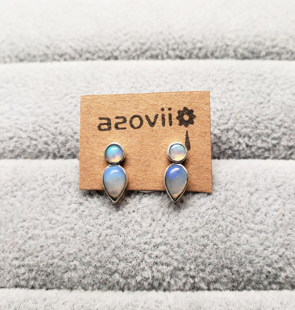 オーストラリアオパールのピアス