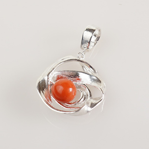 silver 珊瑚 ペンダントトップ 2枚目の画像