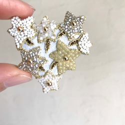 星の花ブローチ オートクチュールビーズ刺繍 ブローチ So do I