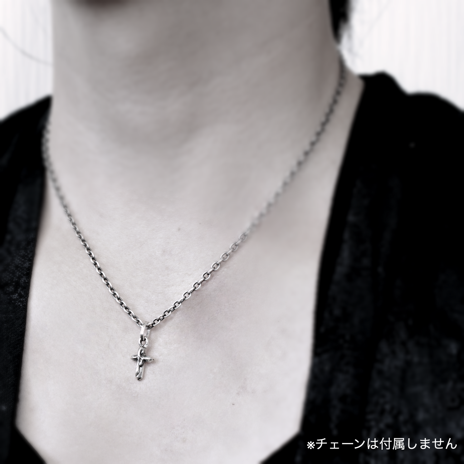 アノニマスブレードクロスチャーム／スモール　Mr.P-02 ー日常に落とすための距離ー