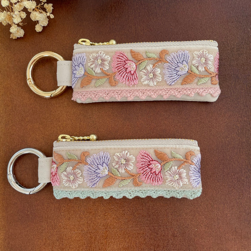 リップケース インド刺繍 ミニポーチ カラビナ リップポーチ 小銭入れ