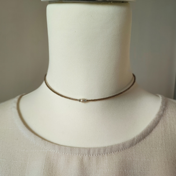 とても小さなコットンパールのかわいいチョーカー（マグネット式金具へ変更可能です） 7枚目の画像