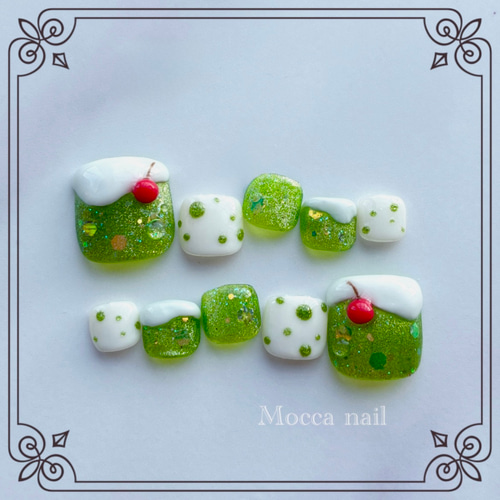 181】 メロンクリームソーダ フットネイルチップ 水滴 ペディキュア