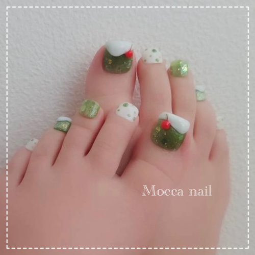 181】 メロンクリームソーダ フットネイルチップ 水滴 ペディキュア