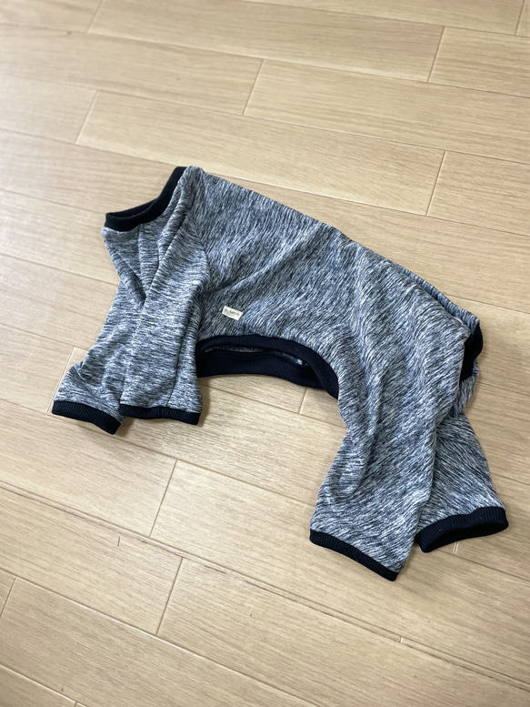 ハンドメイド犬服 ロンパースオーダー頁 術後服 2wayストレッチニット