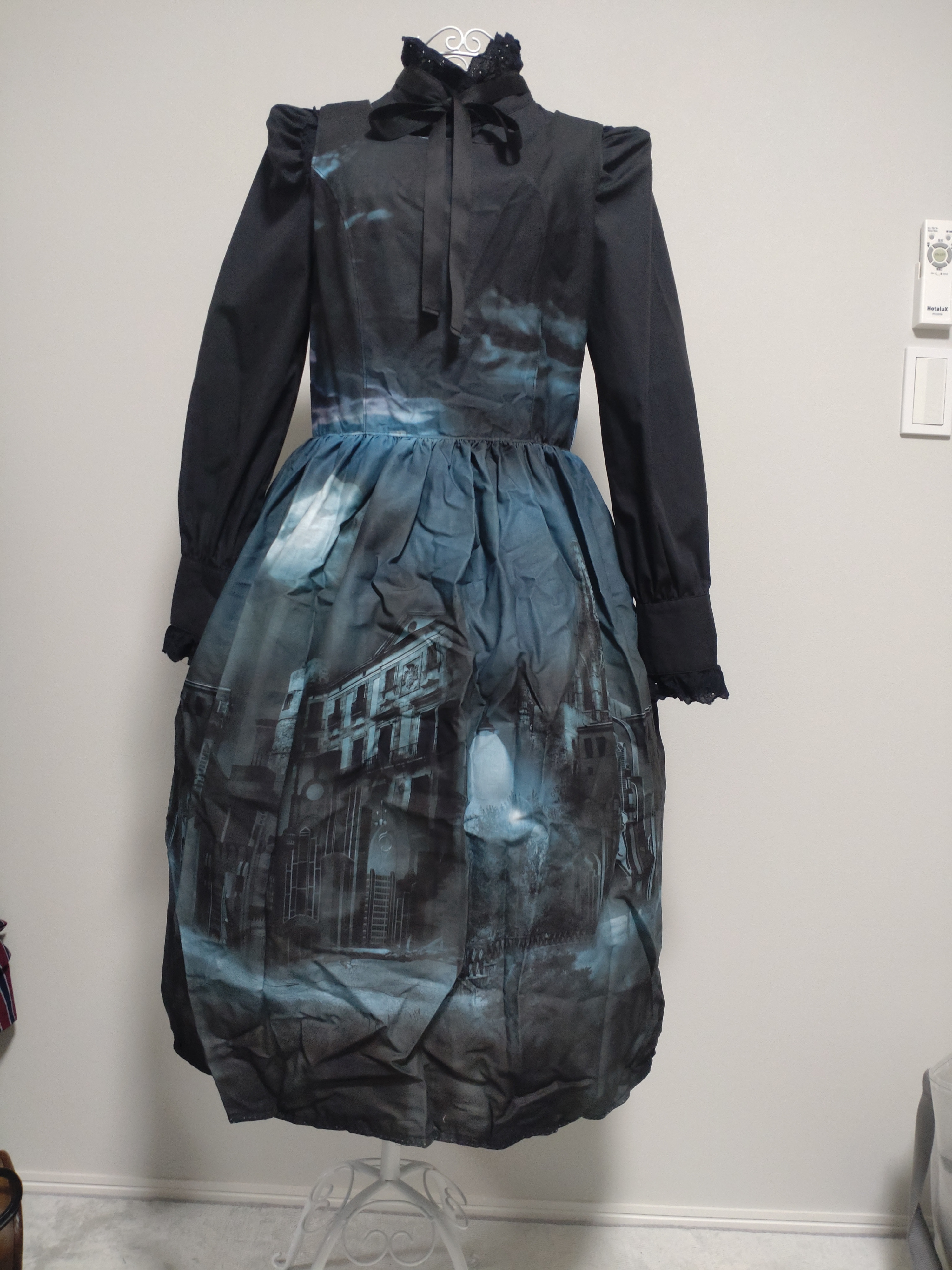 満月と城のワンピース【出品限り】