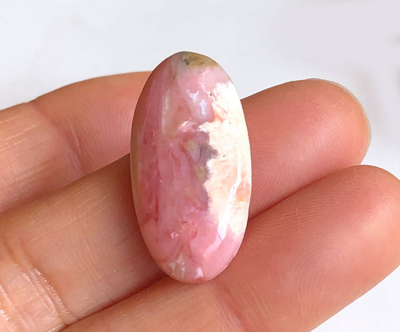2584  ピンクオパール　天然石 3枚目の画像