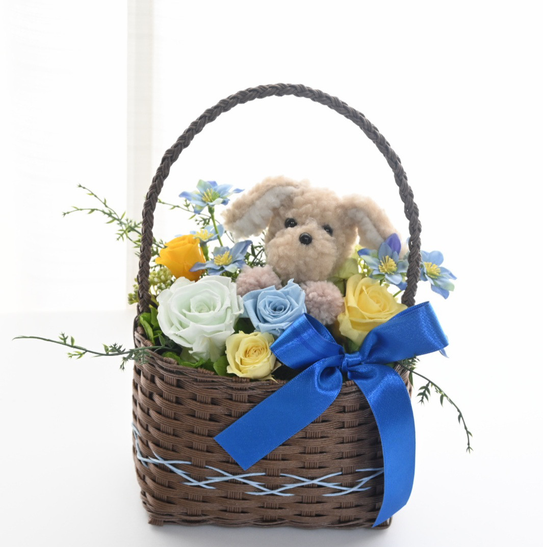 犬のフラワーバスケット【プリザーブドフラワー】犬 誕生日 お供え 母の日 フラワーアレンジメント  一点物