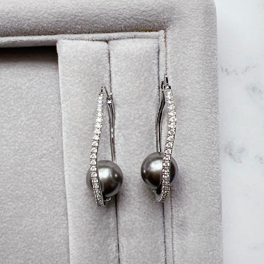 ブラックパールパールピアス