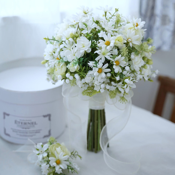 白い小花のナチュラルブーケ ウェディングブーケ ブーケ