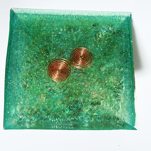 弥盛地✧昇龍✧鳳凰✧ピラミッド型のオルゴナイト 弥盛地✧昇龍✧鳳凰✧ピラミッド型のオルゴナイト