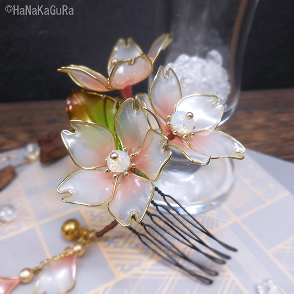 桜一枝ヘアコーム