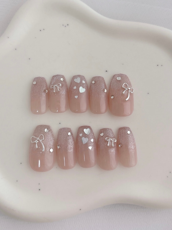 24韓国ネイルチップ ピングマグネットグラデーション シルバーリボン