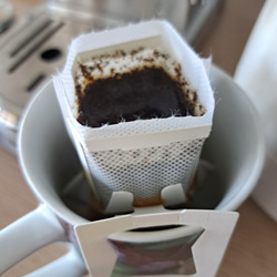 マテバコーヒードリップパックタイプのご紹介！！マテバシイどんぐり100%です！！ 1枚目の画像