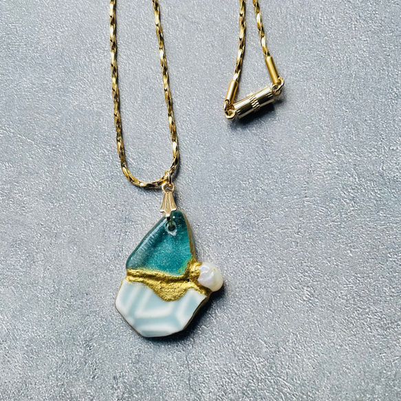 シーグラスとシー陶器の金継ぎネックレス ペンダント 着脱簡単