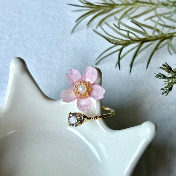 桜一粒リング＊指輪＊フォークリング＊ピンク＊ゴールドカラー＊プラ板＊アクセサリー＊普段使い＊春＊チェリー 6枚目の画像
