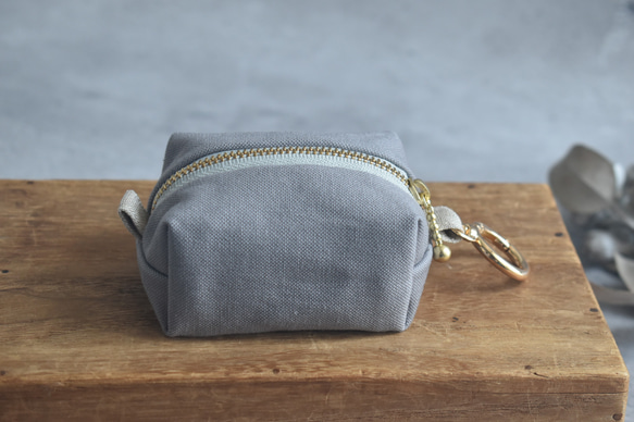 カラビナ付きミニポーチ/キーホルダーポーチ/キーケース 7枚目の画像