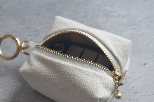 カラビナ付きミニポーチ/キーホルダーポーチ/キーケース 3枚目の画像