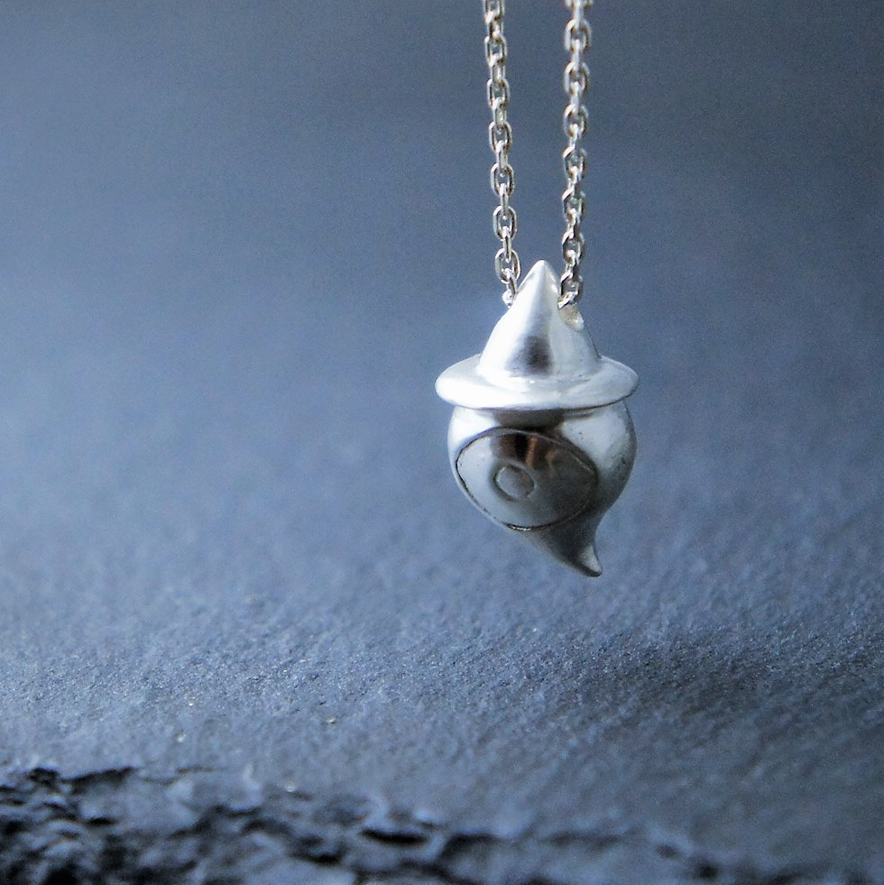 魔物のネックレス　【ゴースト】