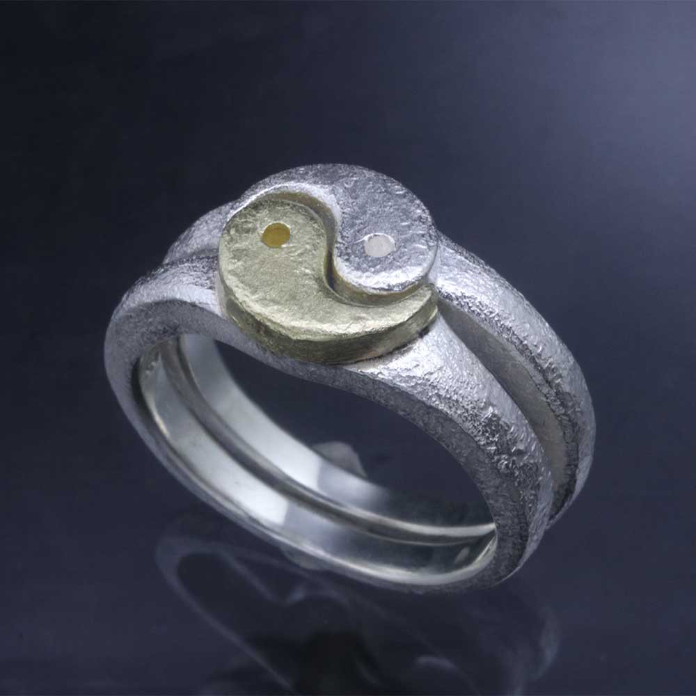 指輪 メンズ : 八尺瓊勾玉 勾玉 リング(金陽) シルバー K18 ゴールド 11～25号 R-428/R-419