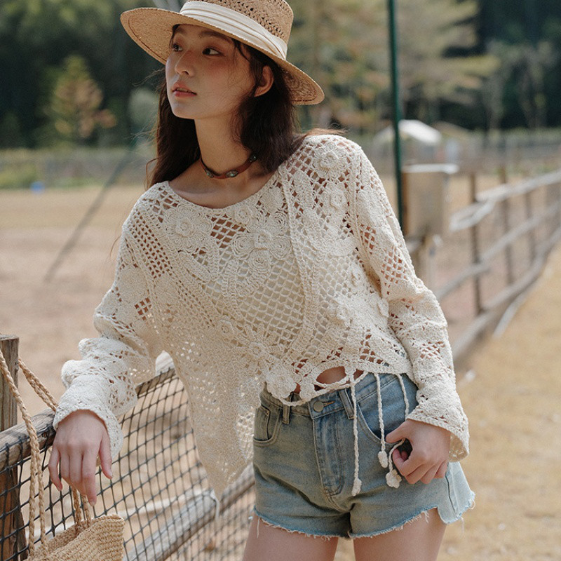 透かし   タッセル   ブラウス   ニット   上着