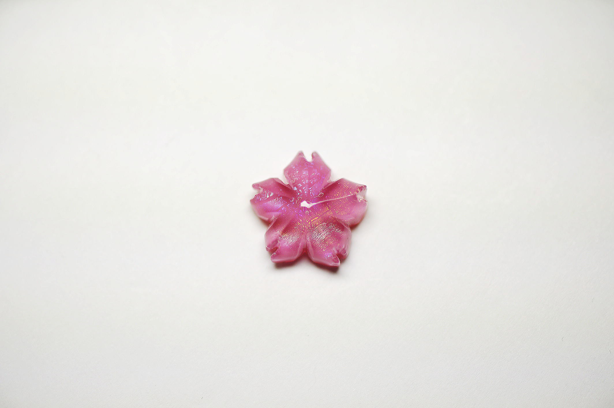 瑠璃の一輪桜・春風012(ラメ)★ペンダント、ピアス・イヤリング、リングなどに仕立ててお届けします♪