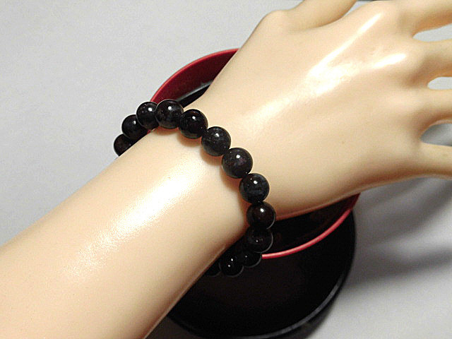 天然石 スギライト8.9～9.3mm玉ブレスレット 内周：約16.0cm 　　250720125