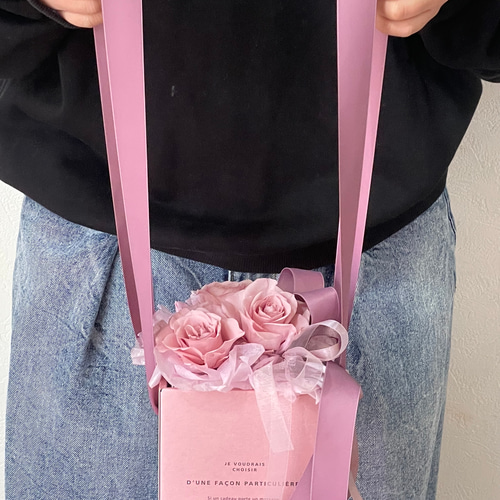 love ribbon」ボックスインブーケ バラ プレゼント 可愛い ピンク