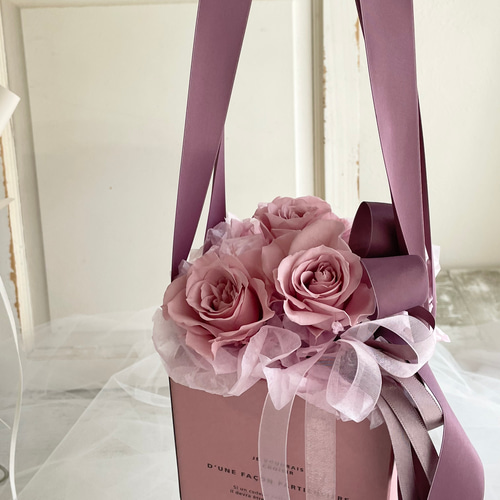 love ribbon」ボックスインブーケ バラ プレゼント 可愛い ピンク