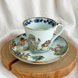 ❤️チコロット❤️すべて手描き❤️染付け❤️ソーサーは取り皿にもなる❤️カップ＆ソーサー❤️さるかに合戦 6枚目の画像