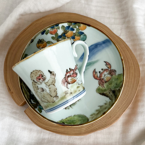 ❤️チコロット❤️すべて手描き❤️染付け❤️ソーサーは取り皿にもなる❤️カップ＆ソーサー❤️さるかに合戦 9枚目の画像