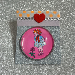 レトロな女の子のピンバッジ ピンバッチ ピリ辛 通販 19160880