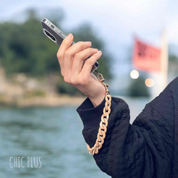 Nudeピンク チェーン ハンドストラップ 落下防止スマホストラップ 手首 リストストラップ 2枚目の画像