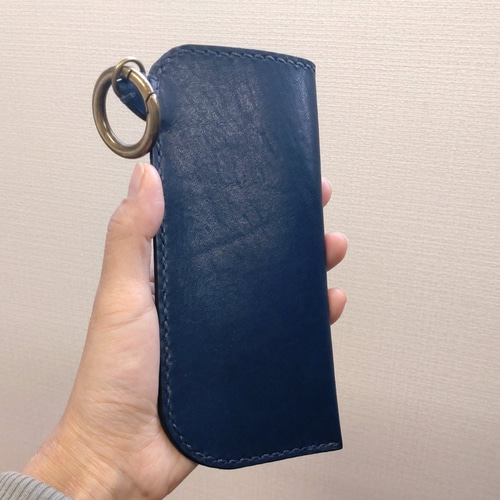 すぐ取り出せる✦開閉式丸リング付 本ヌメ革 裏地付メガネケース