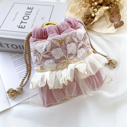 インド刺繍リボン】ハンドメイド ミニ 巾着 フリル ポーチ 巾着袋 うり