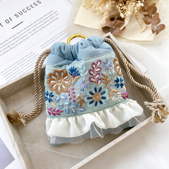 インド刺繍リボン】ハンドメイド ミニ 巾着 フリル ポーチ 巾着袋 うり