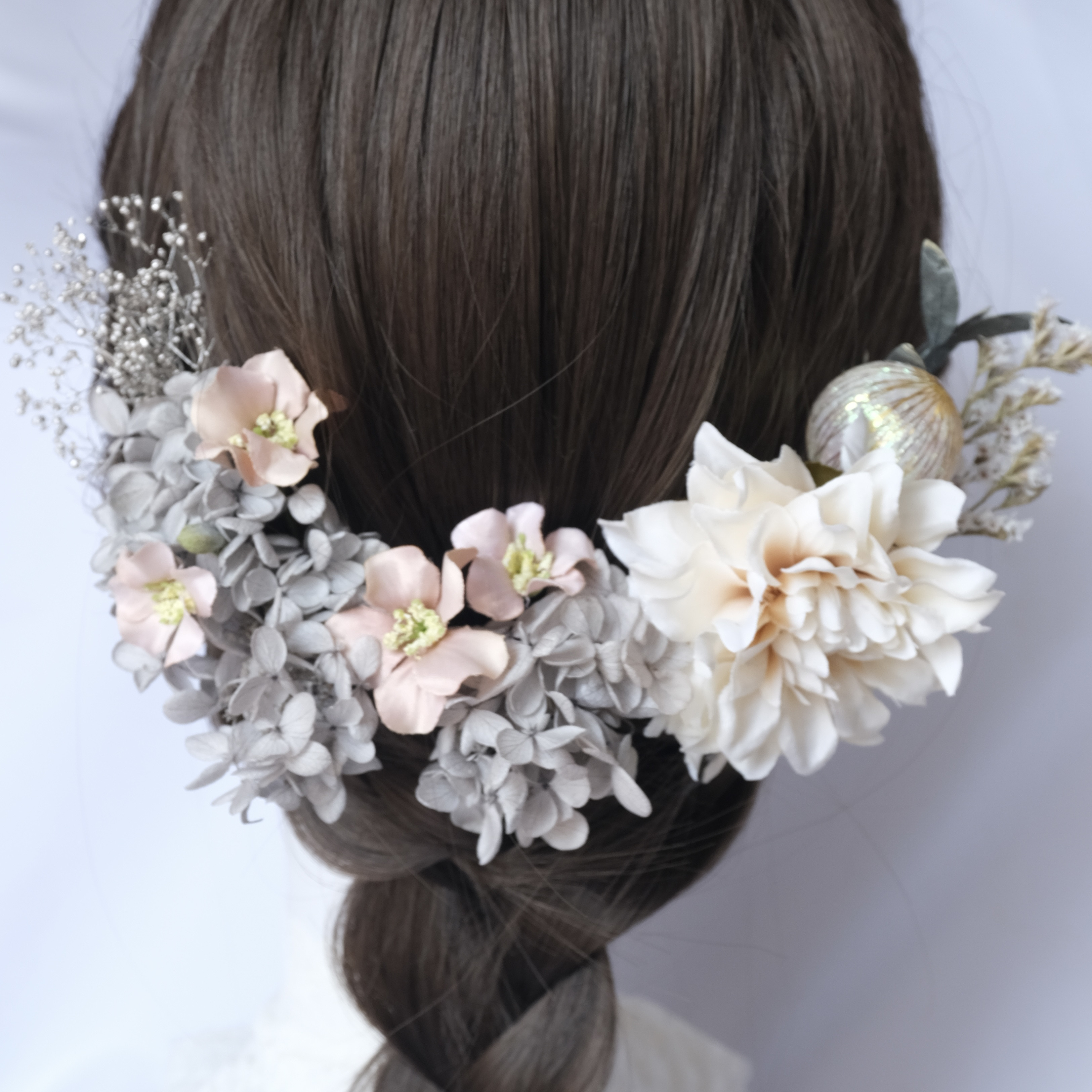 くすみカラーの優雅な髪飾り 成人式　結婚式　卒業式　袴　振袖　ドレス　色打掛