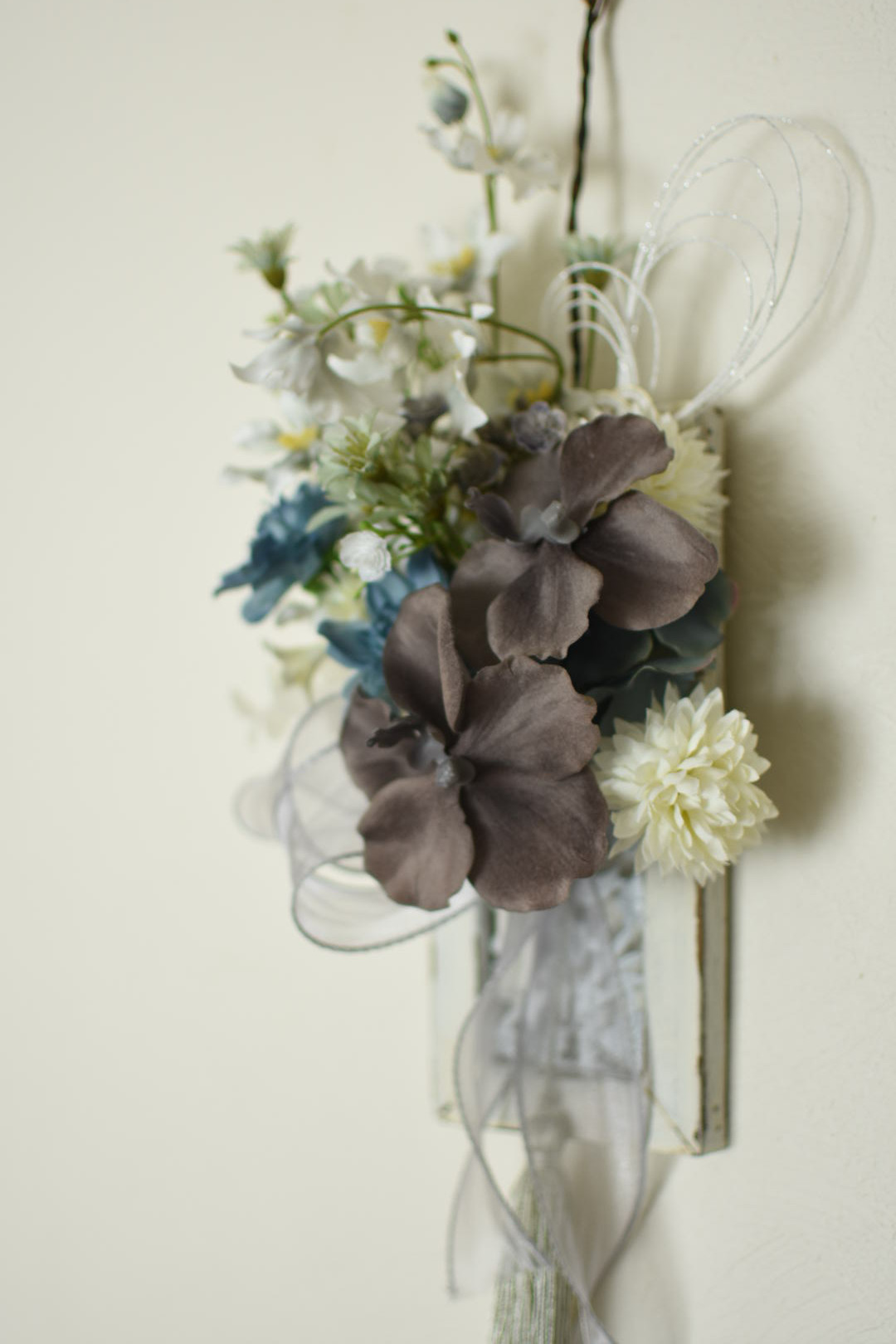 【母の日ギフトに♪】和室にも洋室にも合う胡蝶蘭の壁飾り・アーティフィシャルフラワー・造花