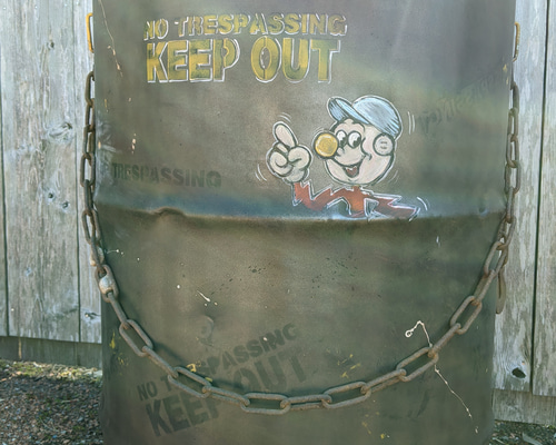 アメリカンヴィンテージなドラム缶 キープアウト 立ち入り禁止