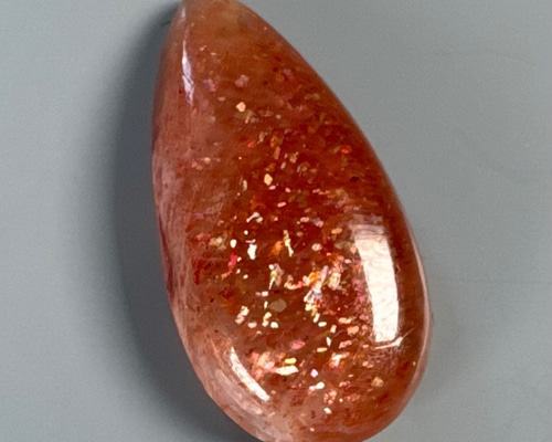 高品質サンストーン①【特選】 インド産 高品質 サンストーン 24ミリ ルース Tu1929 天然石