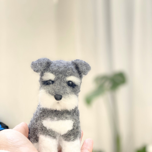 いつでもいっしょ♪ ミニチュアシュナウザーの羊毛フェルトの