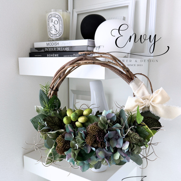 枯れない花の玄関リース｜造花リース｜本物そっくり｜アーティ