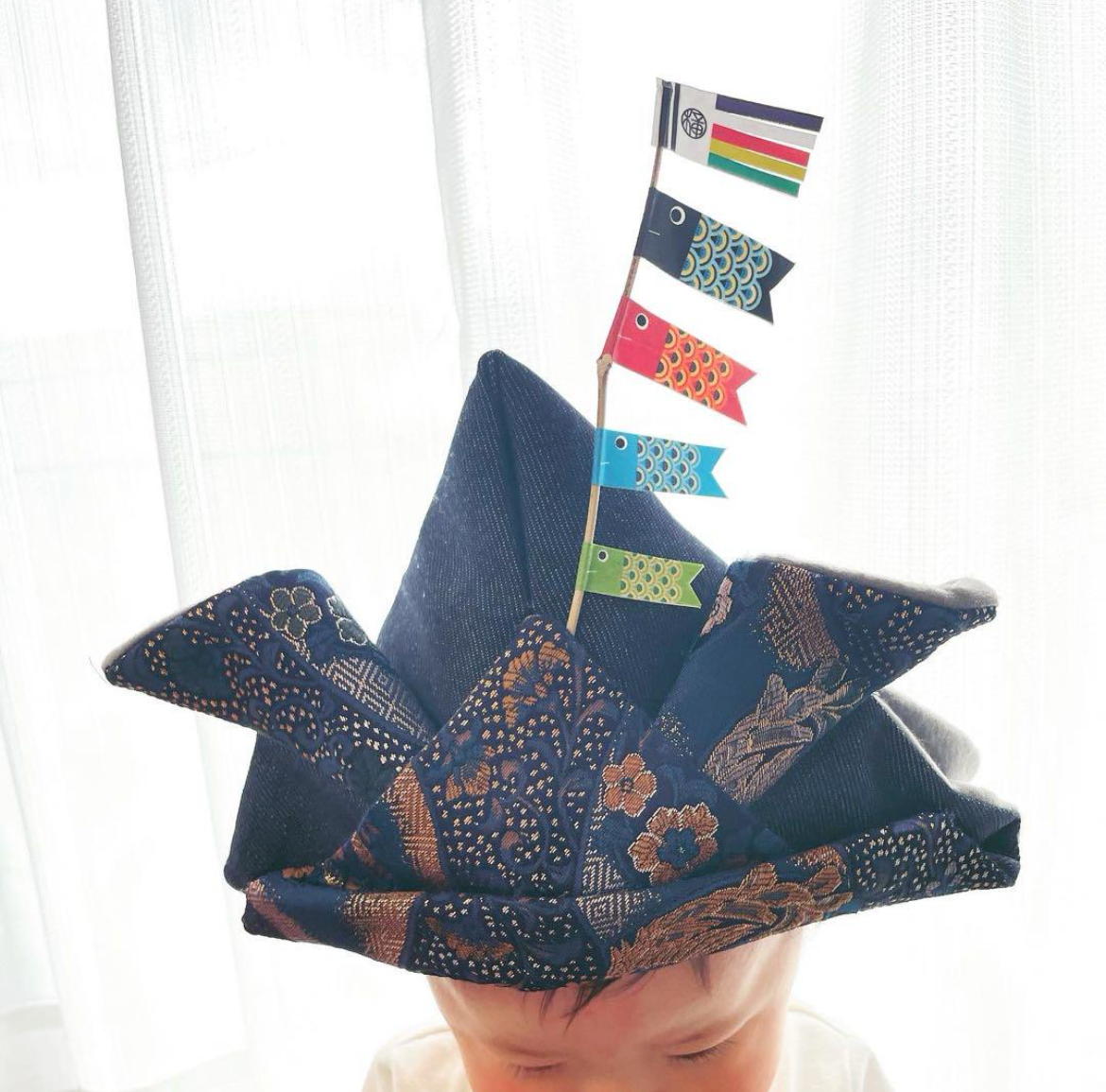 兜　端午の節句　お祝い着　帽子　こどもの日　かぶれる兜　ハンドメイド