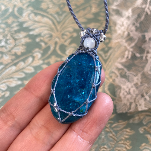 ブルーアパタイト マクラメ編みネックレス・マクラメネックレス